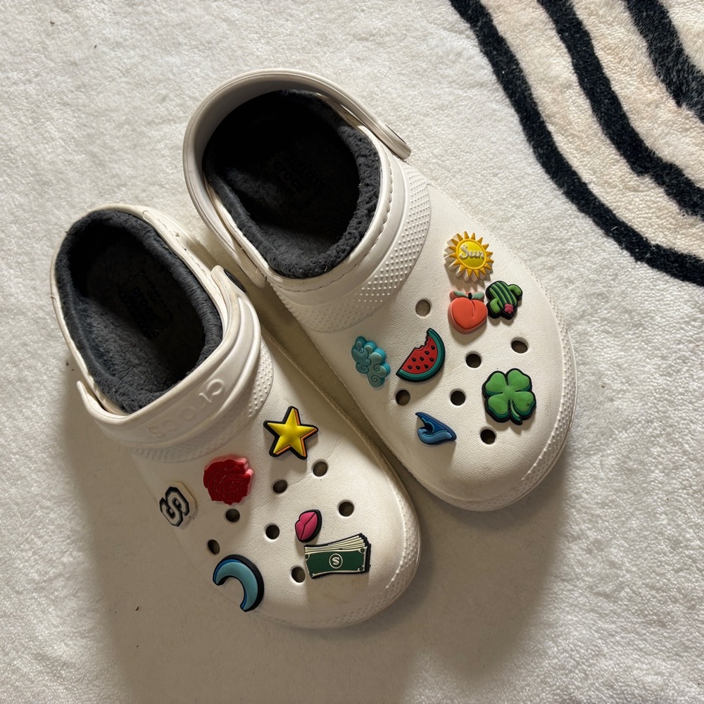 CROCS Kids White Slippers with Colorful Charms